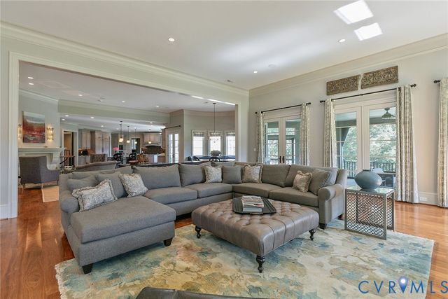 785 Oak Spring Ln, Goochland, VA 23103