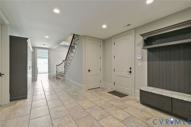 785 Oak Spring Ln, Goochland, VA 23103