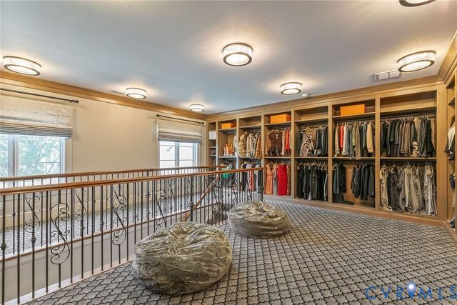 785 Oak Spring Ln, Goochland, VA 23103