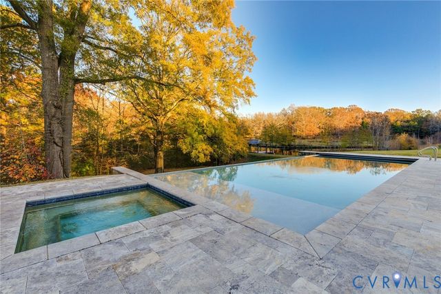 785 Oak Spring Ln, Goochland, VA 23103