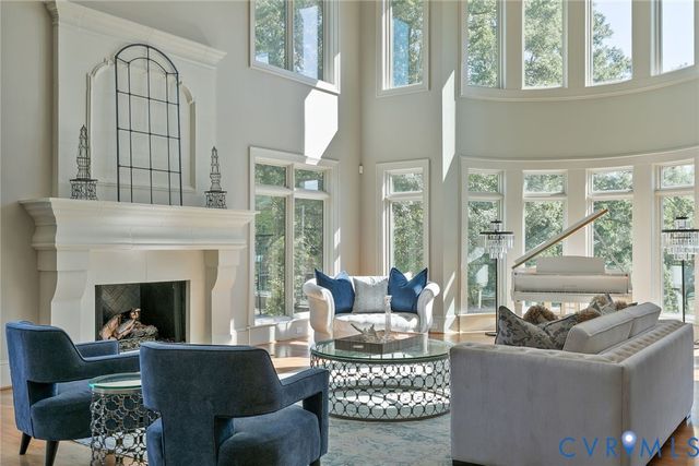 785 Oak Spring Ln, Goochland, VA 23103