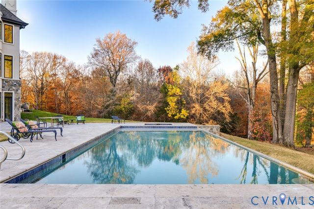 785 Oak Spring Ln, Goochland, VA 23103