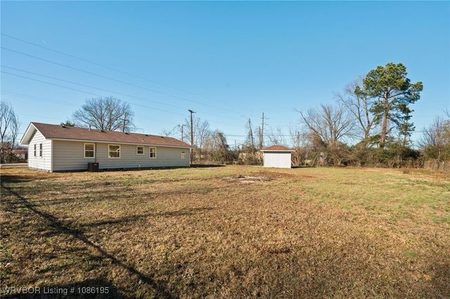 5123 Eastgate Road, Van Buren, AR 72956