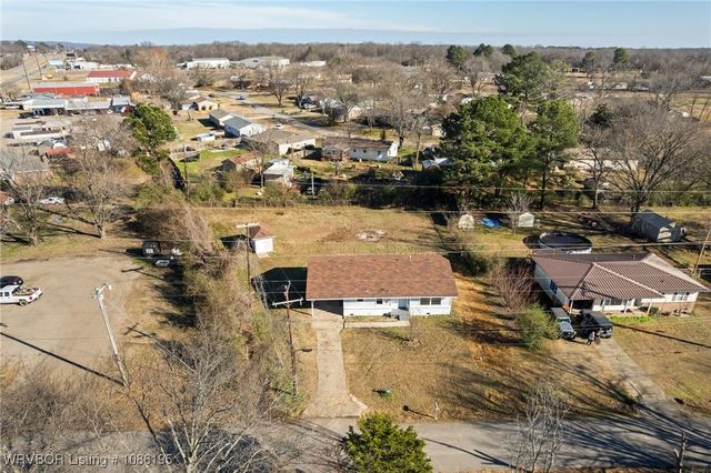 5123 Eastgate Road, Van Buren, AR 72956