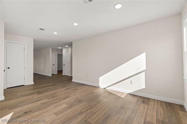 5123 Eastgate Road, Van Buren, AR 72956