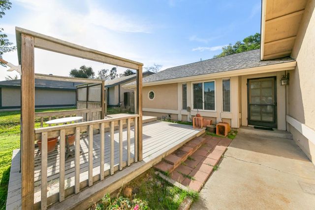 4912 Buffwood Way, Sacramento, CA 95841