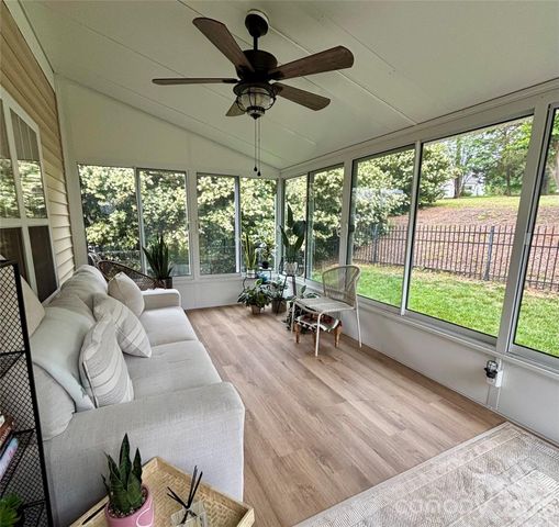 7999 Worth Way, Denver, NC 28037