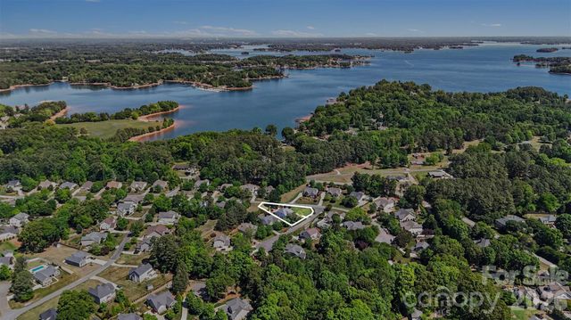 7999 Worth Way, Denver, NC 28037