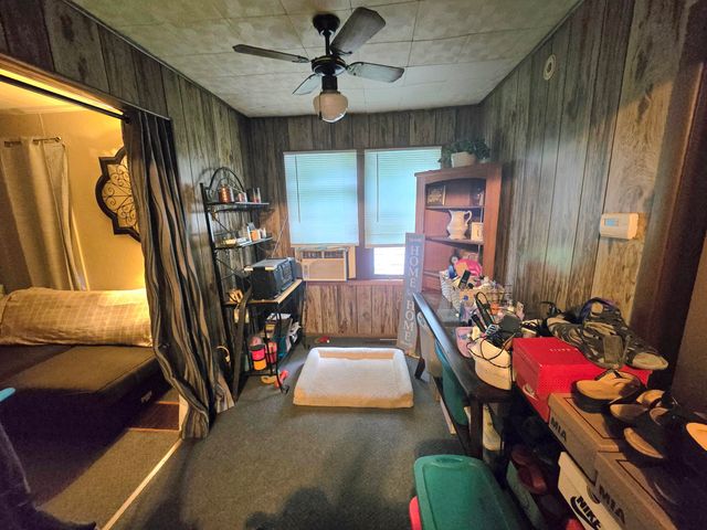 255 E 8th Street, Hobart, IN 46342