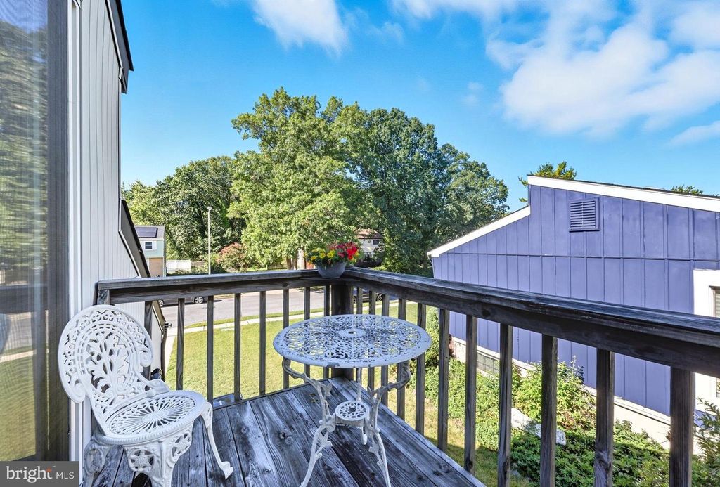 106 CAPELLA RD, Blackwood, NJ 08012