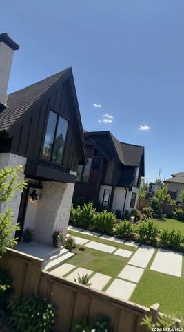 810 Sherman, San Antonio, TX 78202
