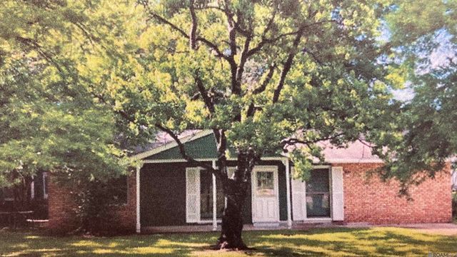 12105 Foster Rd, Baton Rouge, LA 70811