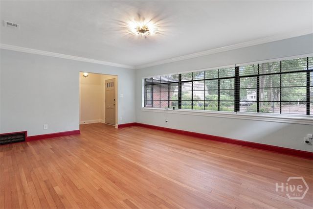 404 Gordonston Avenue, Savannah, GA 31404