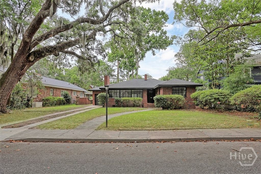 404 Gordonston Avenue, Savannah, GA 31404