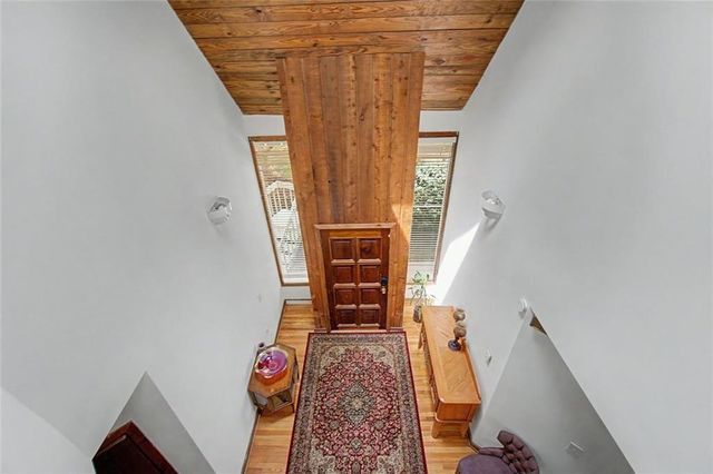 2915 Pond View Court, Marietta, GA 30062