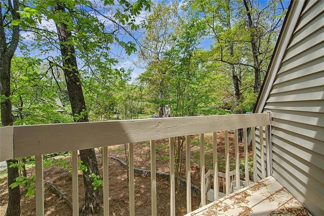 2915 Pond View Court, Marietta, GA 30062