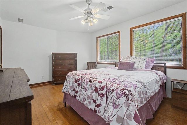 2915 Pond View Court, Marietta, GA 30062