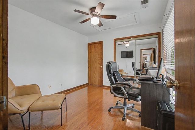 2915 Pond View Court, Marietta, GA 30062