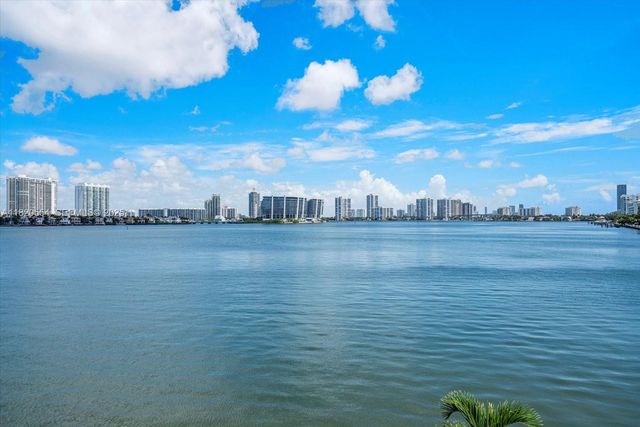 251 174th Street 2111, Sunny Isles Beach, FL 33160