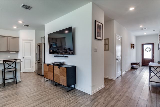 1136 N Churchill Drive, Fate, TX 75189