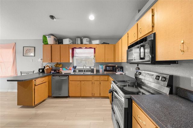 6180 SE 126TH LANE, Belleview, FL 34420