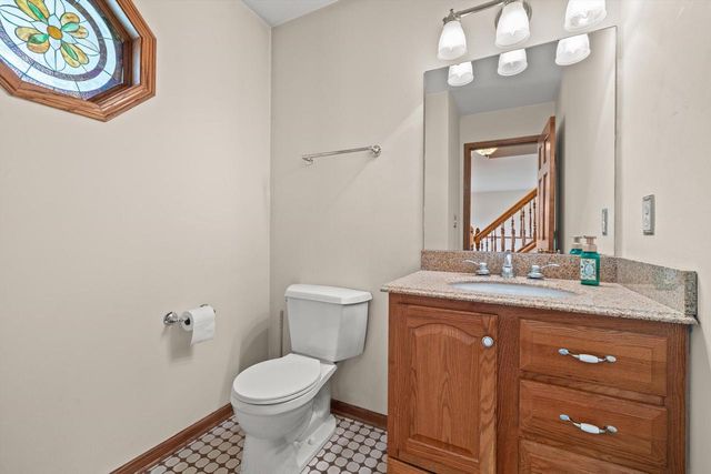 10861 35th AVENUE, Pleasant Prairie, WI 53158