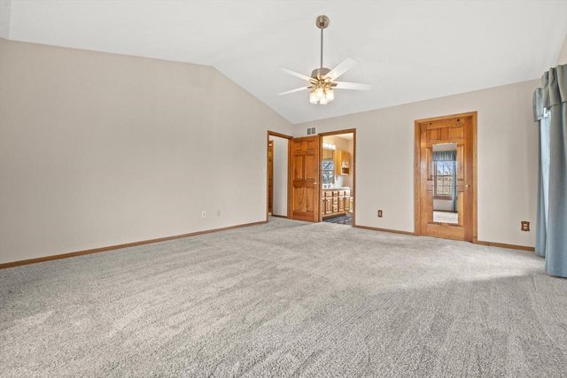 10861 35th AVENUE, Pleasant Prairie, WI 53158