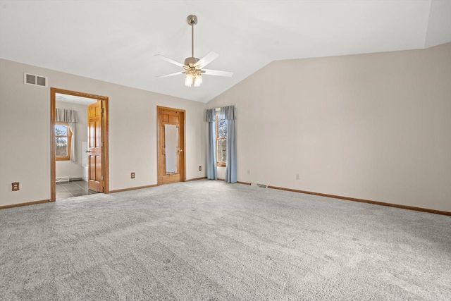 10861 35th AVENUE, Pleasant Prairie, WI 53158