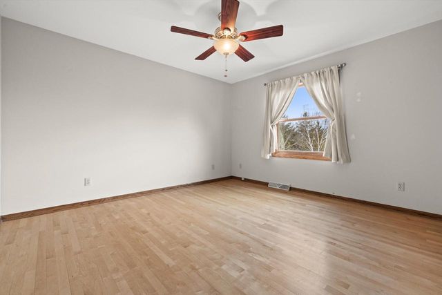 10861 35th AVENUE, Pleasant Prairie, WI 53158