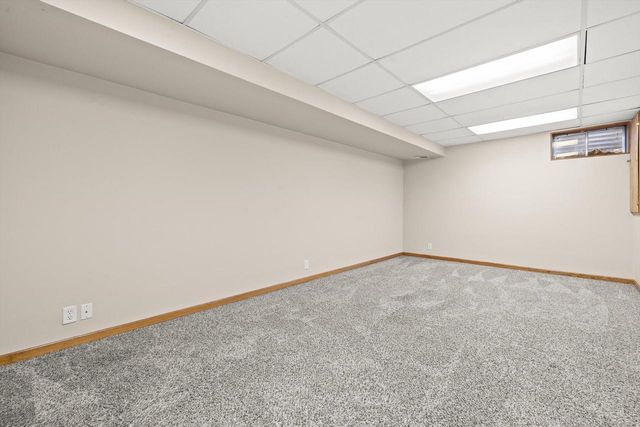 10861 35th AVENUE, Pleasant Prairie, WI 53158