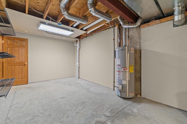 10861 35th AVENUE, Pleasant Prairie, WI 53158