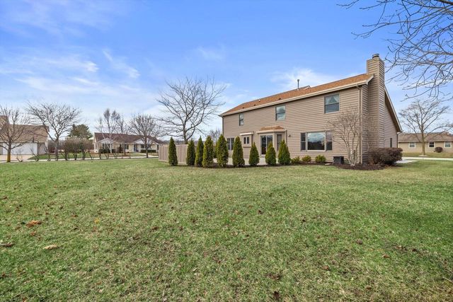 10861 35th AVENUE, Pleasant Prairie, WI 53158