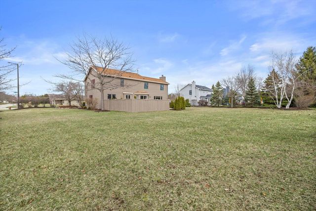 10861 35th AVENUE, Pleasant Prairie, WI 53158