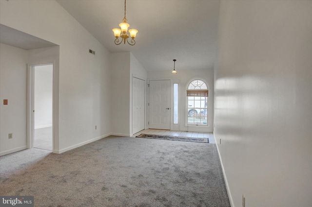 2314 MAJESTIC CT, Chambersburg, PA 17201