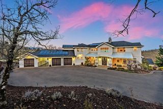 80 & 84 Placer Hill Drive, Jacksonville, OR 97530
