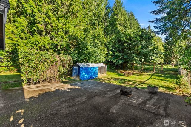 222 Oxbow Lake Lane, Toledo, WA 98591