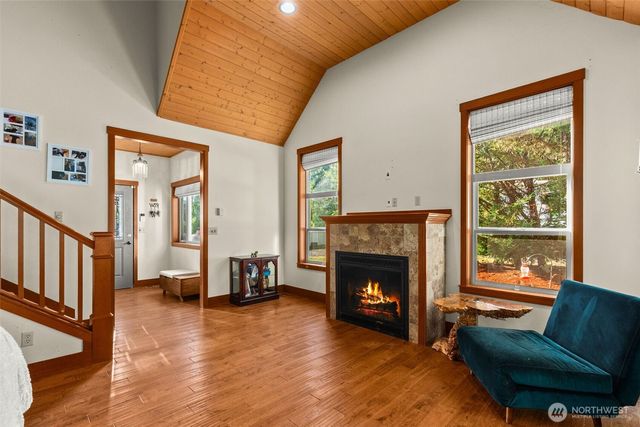 222 Oxbow Lake Lane, Toledo, WA 98591
