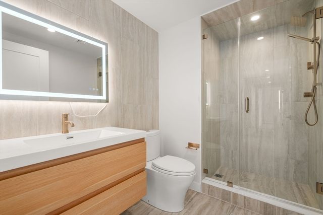 125 Lowell Street 701, Somerville, MA 02143