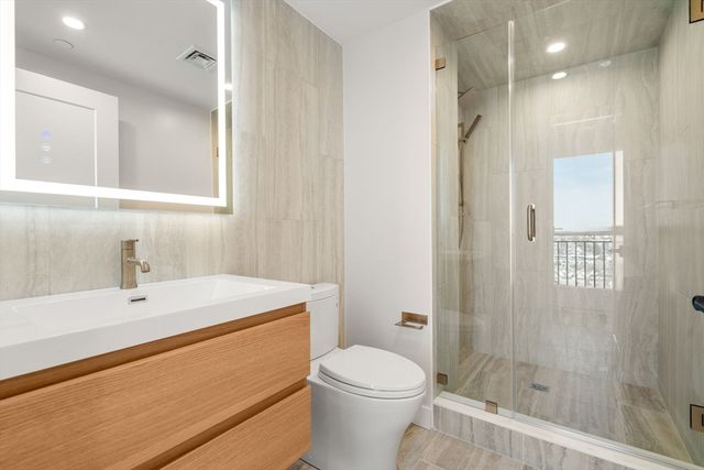 125 Lowell Street 701, Somerville, MA 02143