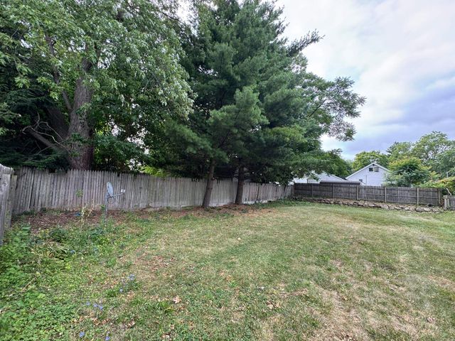 2302 Missouri Avenue, Flint, MI 48506