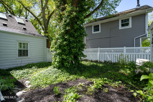528 Elm Street, Perrysburg, OH 43551