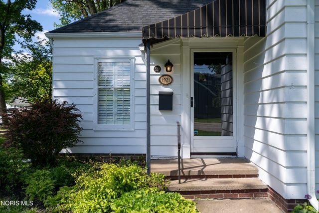 528 Elm Street, Perrysburg, OH 43551