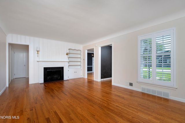528 Elm Street, Perrysburg, OH 43551