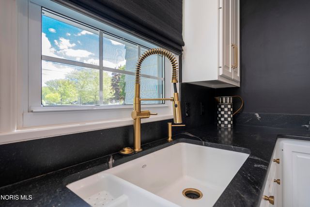 528 Elm Street, Perrysburg, OH 43551