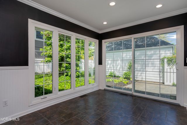 528 Elm Street, Perrysburg, OH 43551