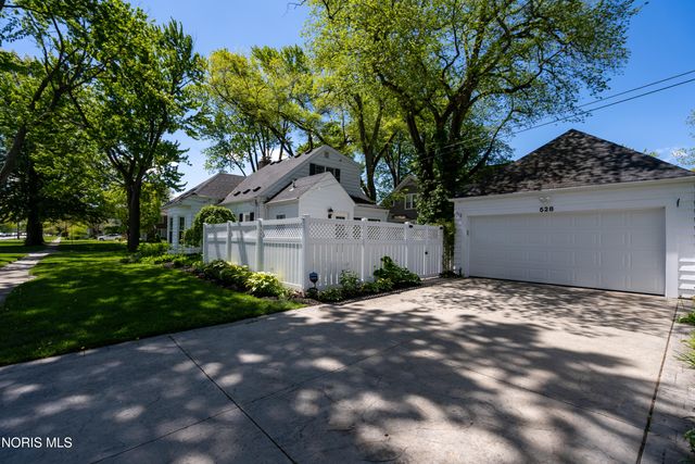 528 Elm Street, Perrysburg, OH 43551