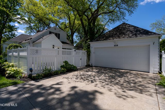 528 Elm Street, Perrysburg, OH 43551