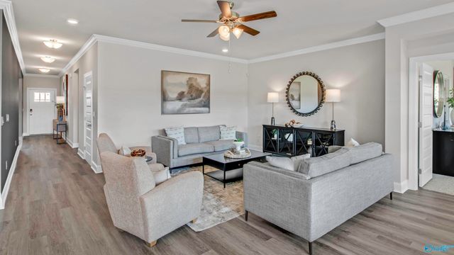 275 Crane Hollow Lane, Huntsville, AL 35811