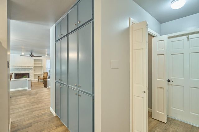 11 Song Sparrow Place, Spring, TX 77381