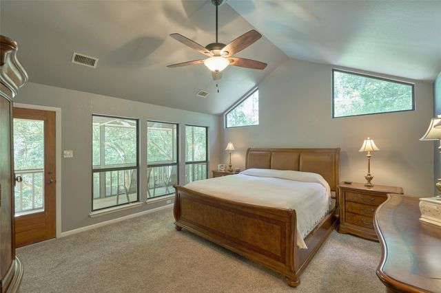 11 Song Sparrow Place, Spring, TX 77381